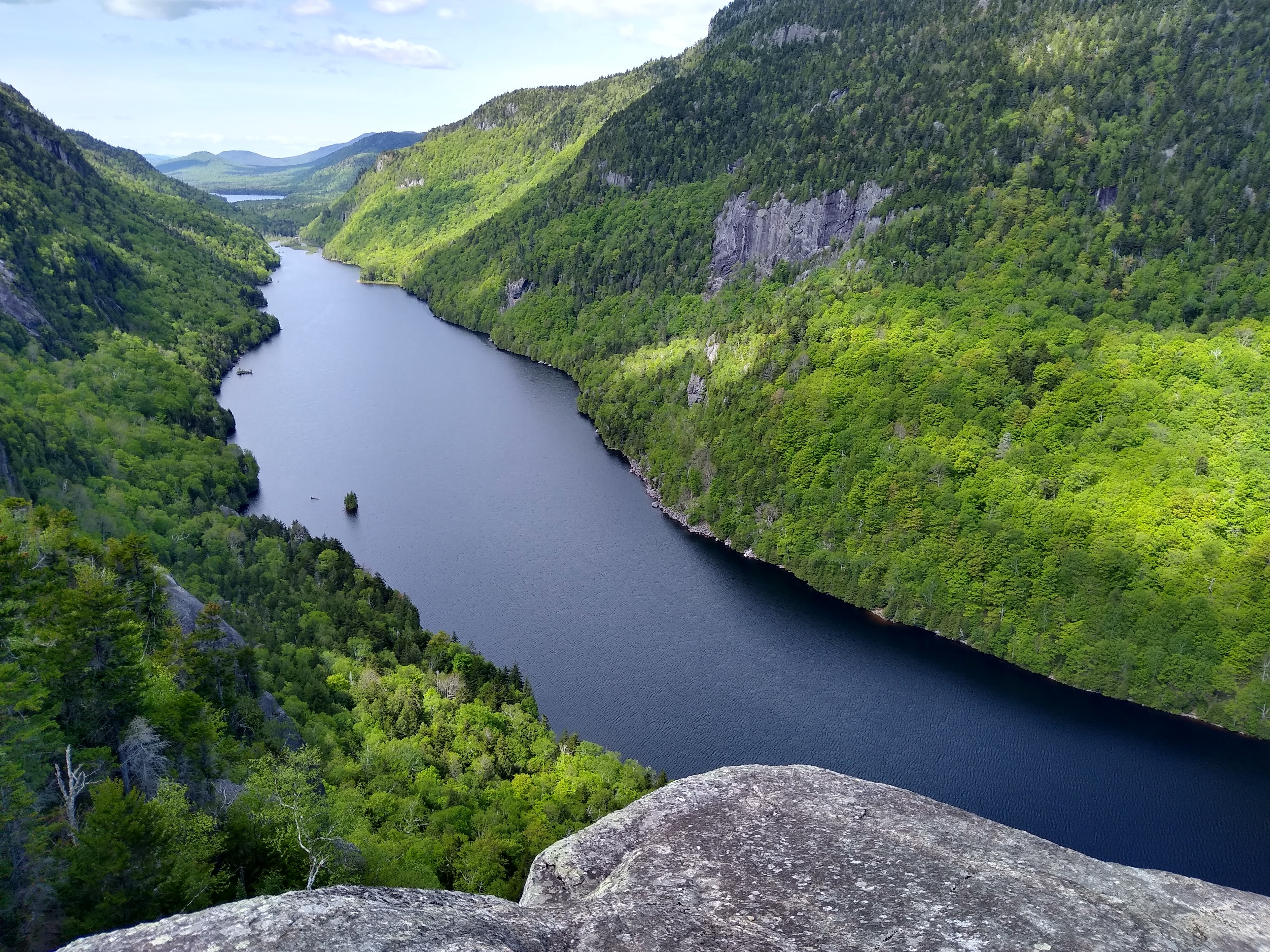 Fishhawk Cliffs